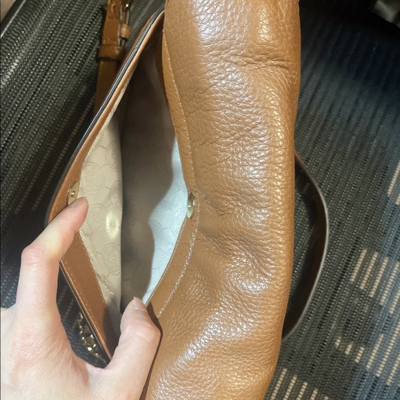 Michael Kors Crossbody - Picture 7 of 7